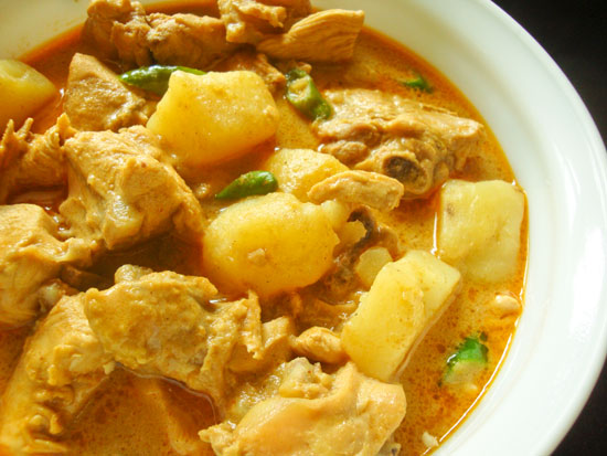 Curry Fanatics Thread! Thai-yellow-chicken-curry
