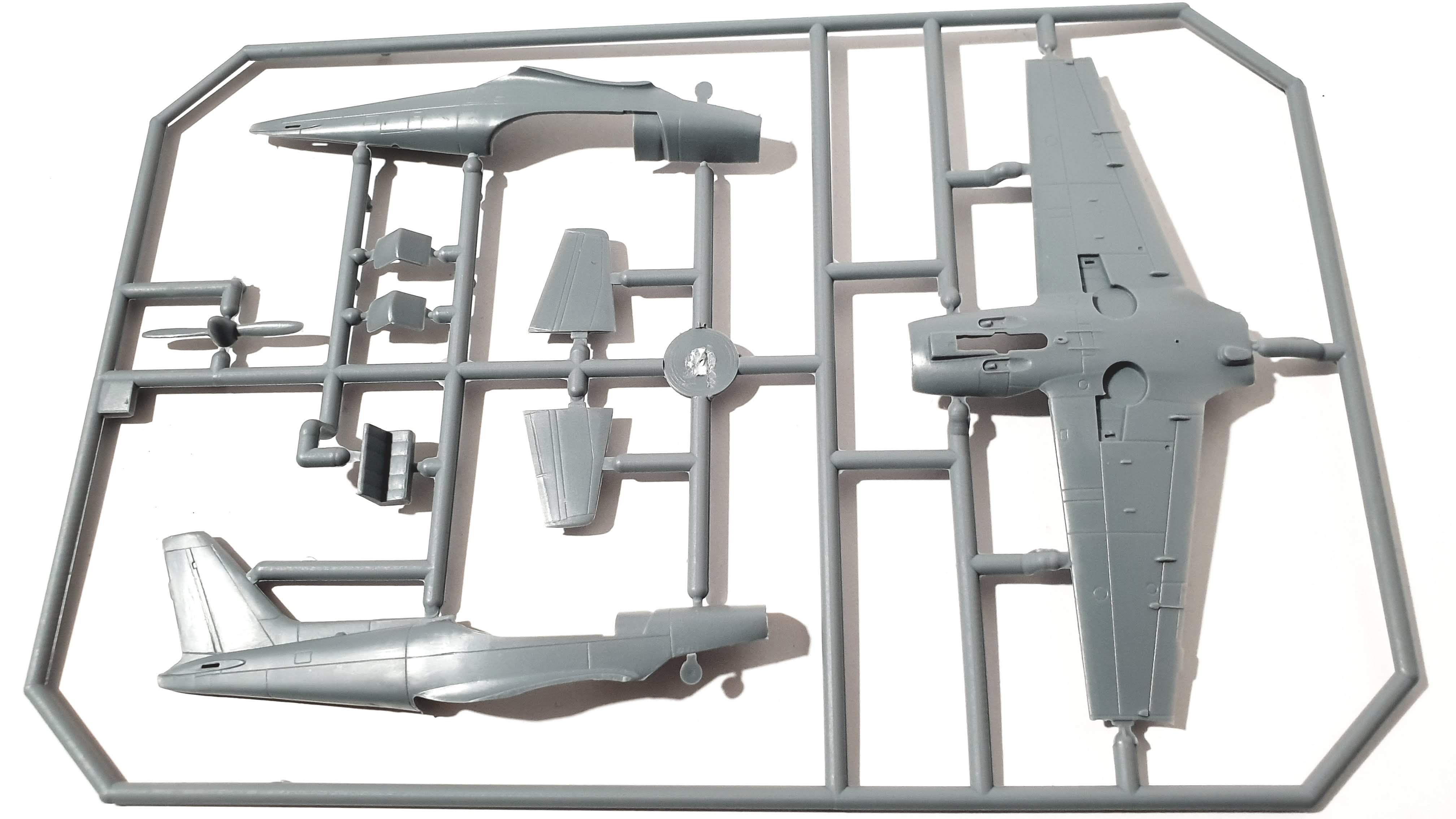 [KP + Special Hobby ] SIAI Marchetti SF-260 20201124_182208