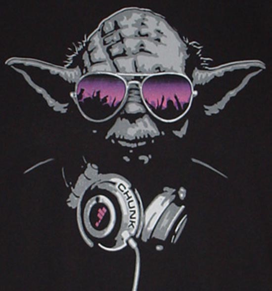 Postea tu foto. Coolest-best-latest-top-new-fun-high-technology-electronic-gadgets-yoda-dj-t-shirt_1