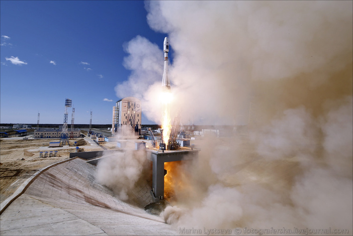 New Russian Cosmodrome - Vostochniy - Page 6 AWMucGljcy5saXZlam91cm5hbC5jb20vZm90b2dyYWZlcnNoYS8xMzA0MjI4OS8yNjYwMzI1LzI2NjAzMjVfb3JpZ2luYWwuanBn