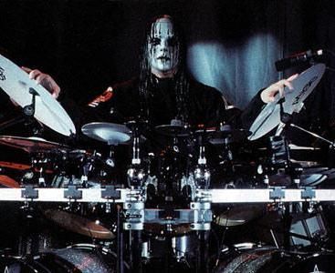 Dream Theater - Página 10 Joey%20Jordison%20%20-%20slipknot%20drums