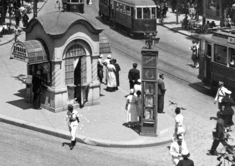 Slike starog Beograda - Page 6 Terazije-kiosk