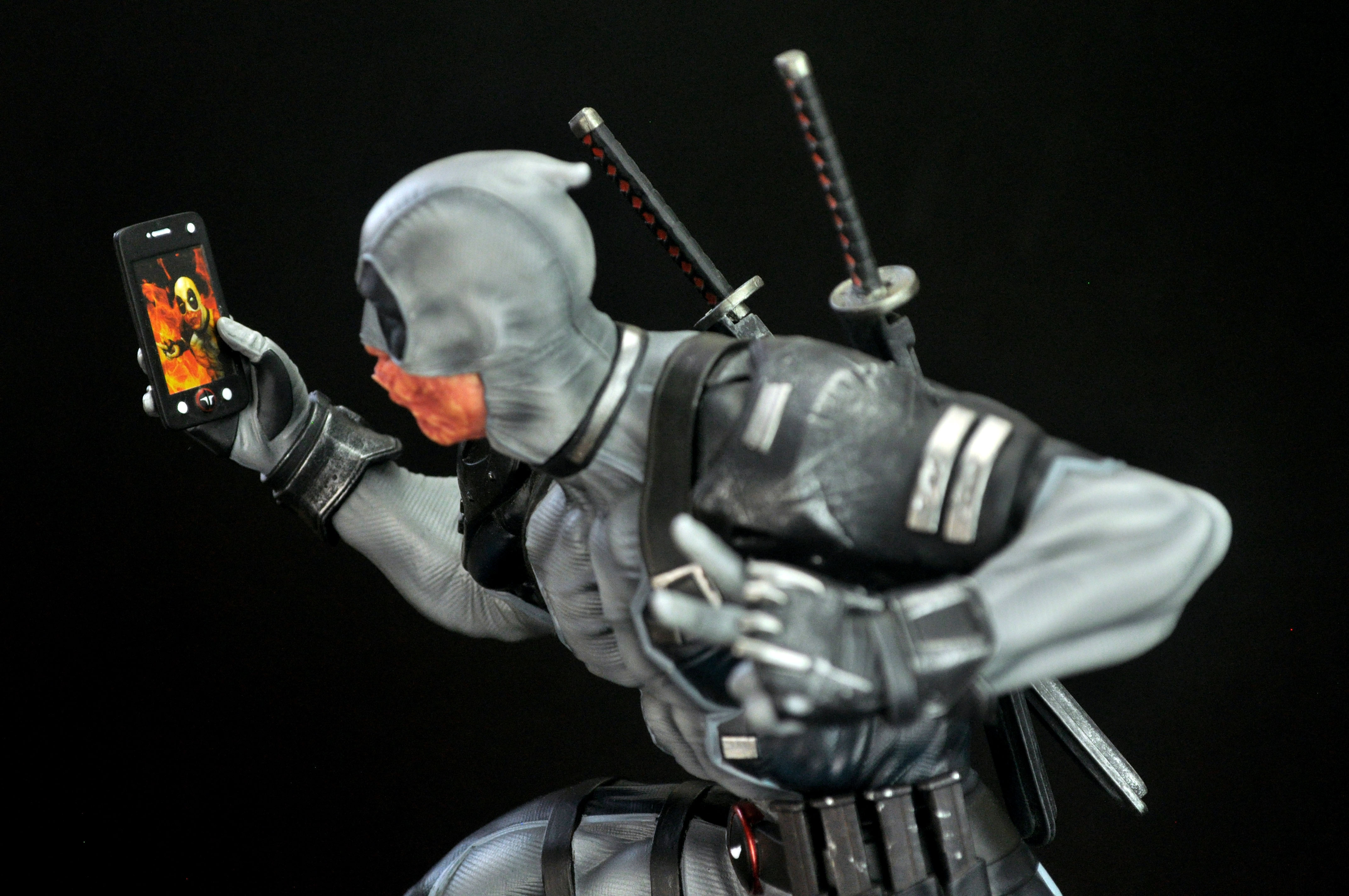 Semic Studio PrototypeZ : Deadpool 1/6 X-Force Version Graydeadpool4