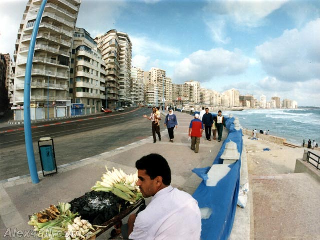 شط اسكندريه......يا شط الهواااا Photos_F2E7CF4C-0BB4-4F55-8CFF-25C847844984