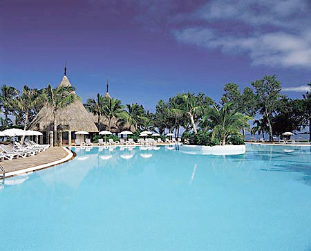 La nouvelle calédonie Nouvelle%20Caledonie%20Noumea%20Meridien%20Piscine