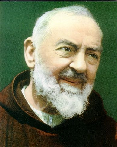 Témoignage sur le Padre Pio du Père Derobert  A9889203