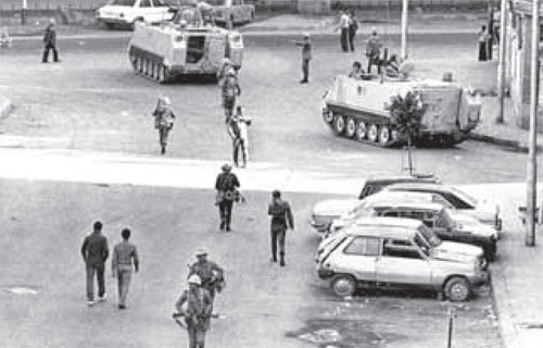 حلقات كتاب الاستاذ هيكل كامله ( مبارك وزمانه ) Demonstrations-in-January-1977