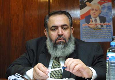 أبو اسماعيل :إتصال الإدارة الأمريكية بالإسلاميين في مصر بادرة للنصر وبشري كبيرة  Hazem-abo-ismael