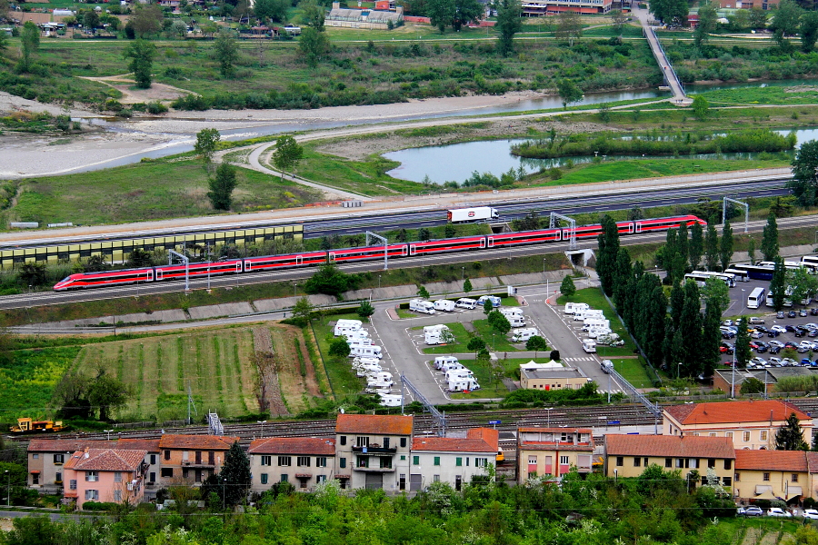 Talijanske eljeznice - Rete Ferroviaria Italiana (Trenitalia, Trenord, Ferrovie Emiliane-Romagne,.....) - Page 4 Img9511