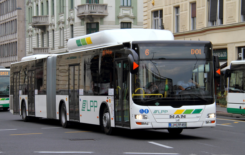 LPP - Ljubljana,slike autobusa - Page 2 Img2608