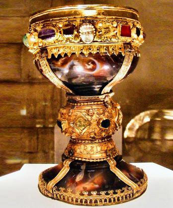 Historians Claim To Have Recovered Holy Grail Holy-grail-2
