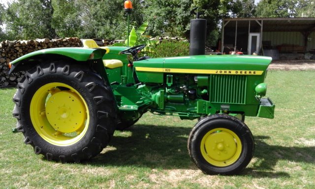 John deere 820 2442y6