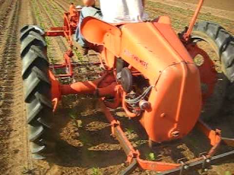 Allis Chalmers G a vendre 14s9wd