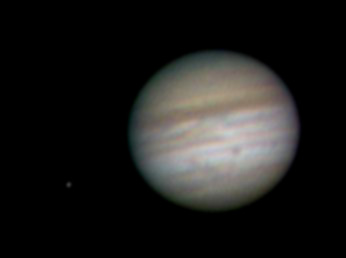 Avant mes vacances, Jupiter + IO le 07/07 au petit matin Jup2007-07-063_iPSh