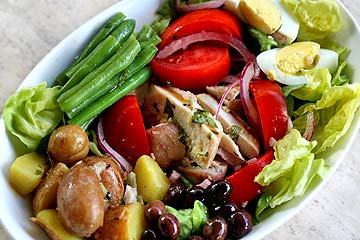 بالصورطريقة لعمل سلطات فرنسية  Saladnicoise1_photo