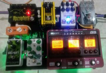 Postem fotos de suas pedalboards - Parte II - Página 10 5Udk6