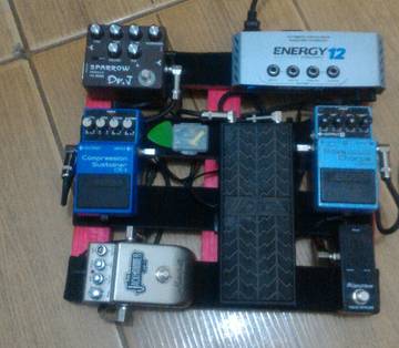 Postem fotos de suas pedalboards - Parte II - Página 10 AvIAm