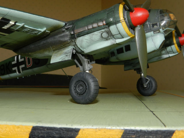 JU 88 A4 résine Fernandez 1/48 (Géneral FP)  22p4y2