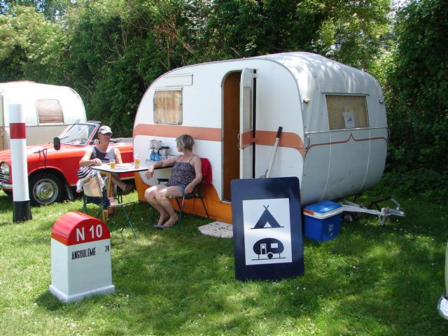 Rencontre Années 50 en Charente 4hyruj