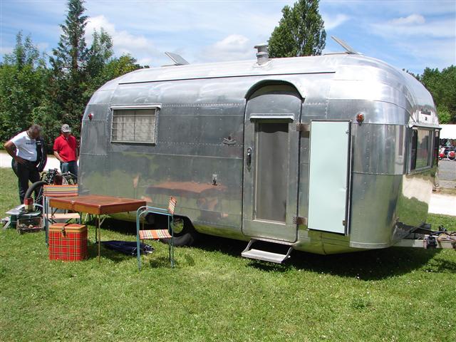 Rencontre Années 50 en Charente Zzbp8z