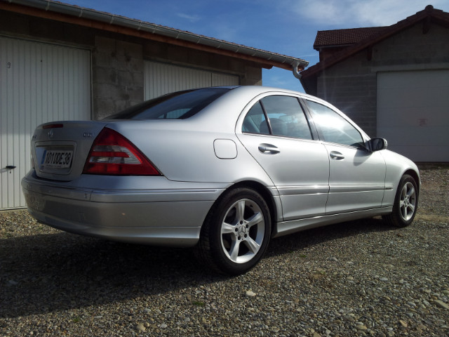 Vends C 220 cdi W203, 2006 Gqicf3