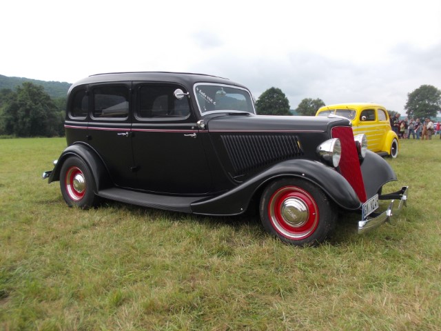 Ford B 1934 four doors N8ruen