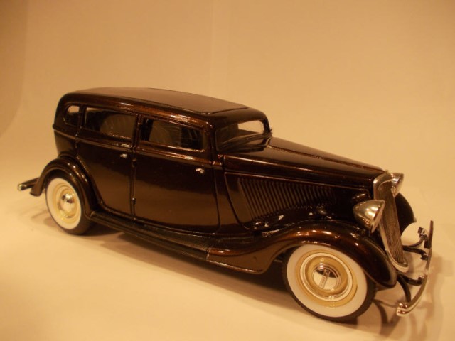 Ford B 1934 four doors Whb51c