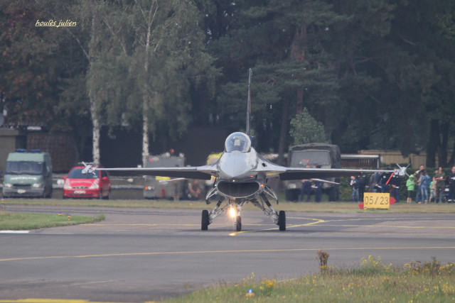 Belgian Air Force days Nf2y7i