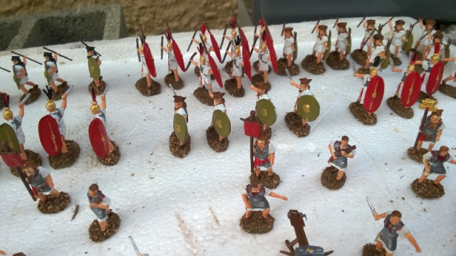 Mes romains au 1/72  Khybo4