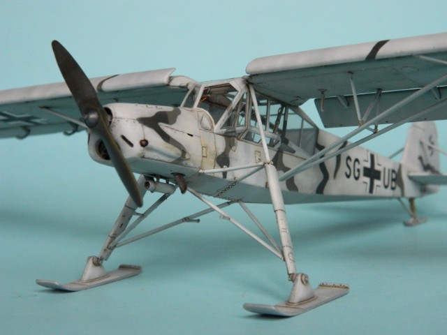 Fieseler Fi-156. Tamiya 1/48. Fertig. - Page 2 5znfxm