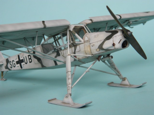 Fieseler Fi-156. Tamiya 1/48. Fertig. - Page 2 Gmpurd