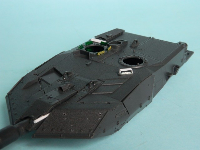 LEOPARD 2 A7 - 1/35 Meng. Fertig. Towyrb