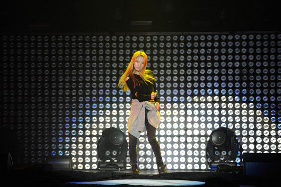 { ♔ Pics } Hyoyeon @ break dance en Francia. Hyoyeon-mubank-paris-1