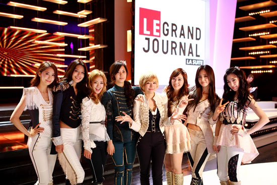 [NEWS] Girls 'Generation lleva a cabo "the boys" en el programa francés "Le Grand Journal" Le-grand-journal-1