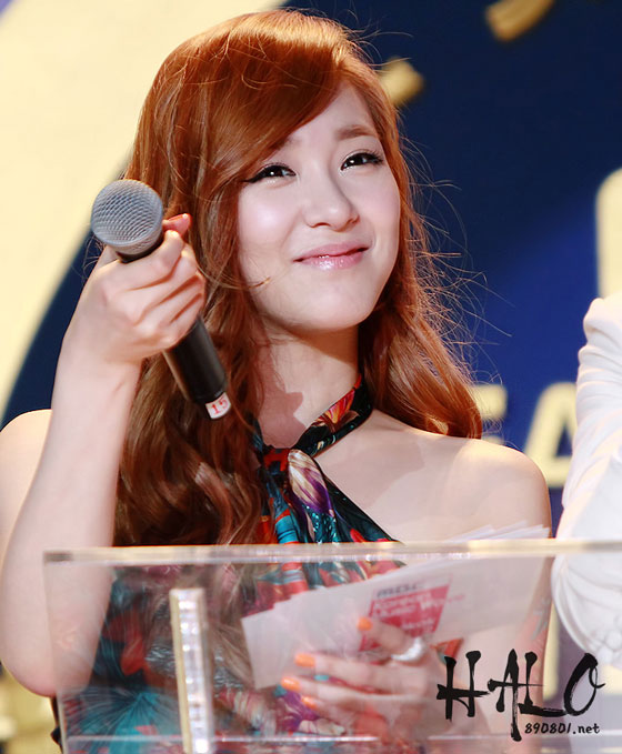 [FANYISM] [VER 4] Eye Smile(¯`'•.¸ Hoàng Mĩ Anh ¸.•'´¯) ♫ ♪ ♥ Tiffany Hwang ♫ ♪ ♥ Ngơ House - Page 3 Tiffany-music-wave-3