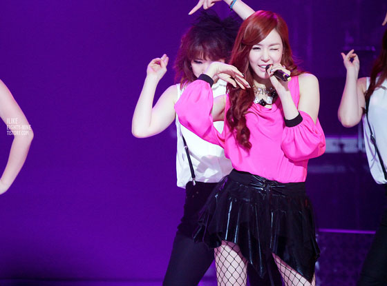 {Pics} ♥ Tiffany @Show Champion  Tiffany-show-champion-10