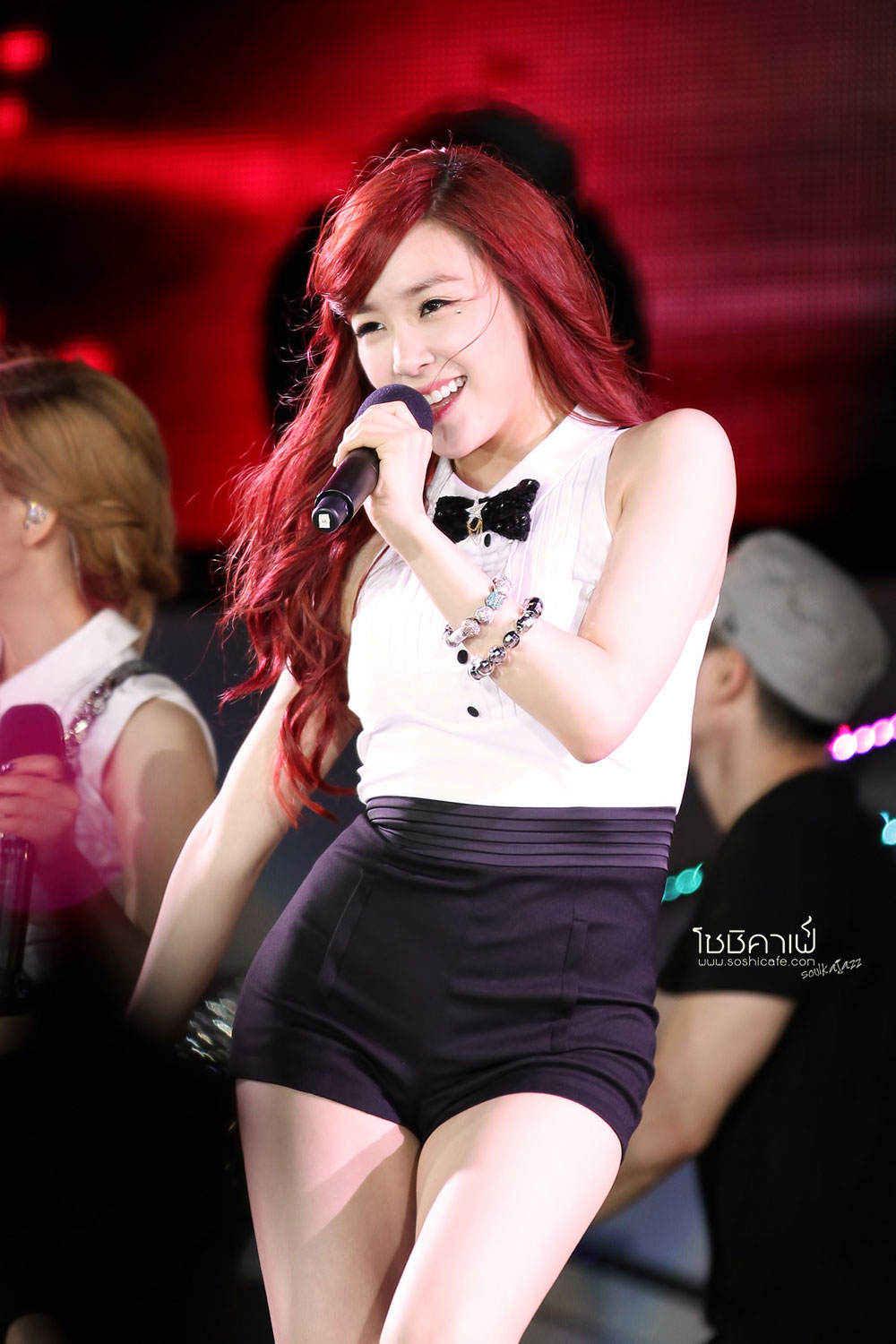 {Pics} ♥ Tiffany @SMTown Live Tour in Taiwan 2012. Smtown-taiwan-tour-3