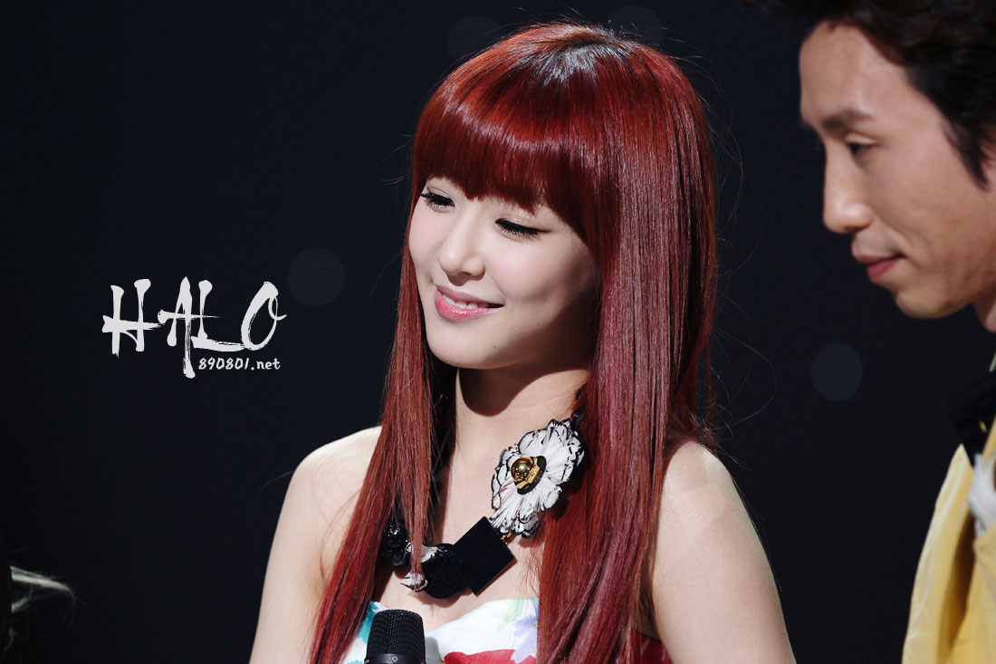 [PICS][22.06.2012] Tiffany @ Yu Huiyeol’s Sketchbook Yu-huiyeol-sketchbook-8