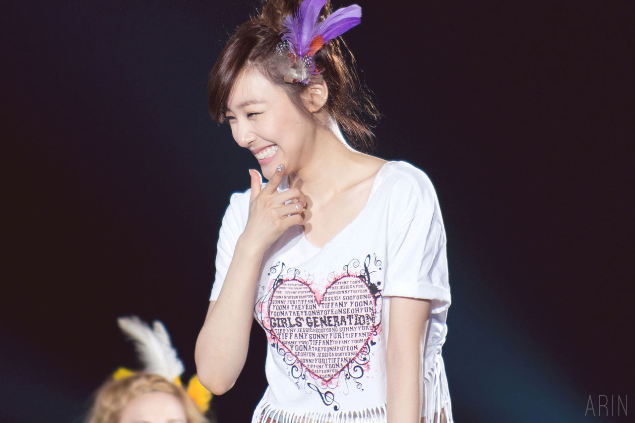 [FANYISM] [VER 4] Eye Smile(¯`'•.¸ Hoàng Mĩ Anh ¸.•'´¯) ♫ ♪ ♥ Tiffany Hwang ♫ ♪ ♥ Ngơ House Tiffany-birthday-5