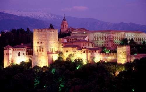 Tus deseos son órdenes para mí Alhambra