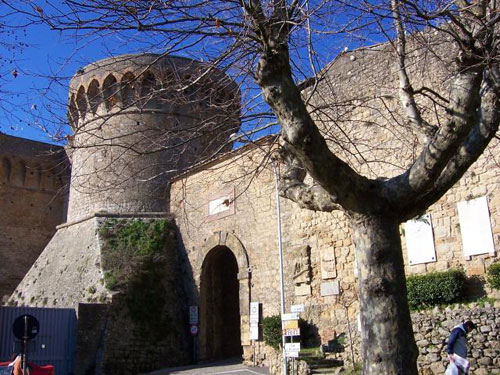 Entrada a Volterra Entrada_volterra