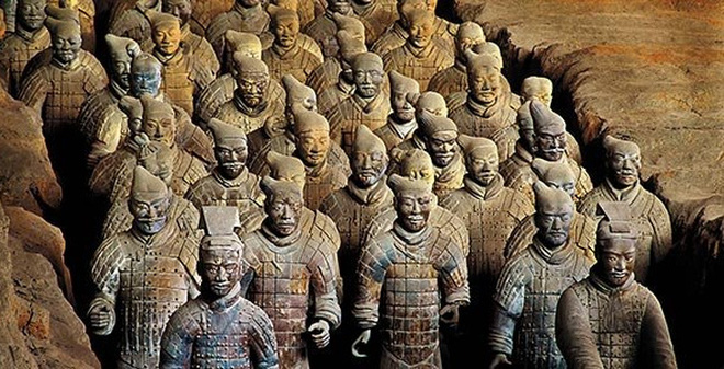 Phát hiện khảo cổ chấn động nhất 40 năm qua ở lăng Tần Thủy Hoàng Terra-cotta-soldiers-631-jpg-800x600-q85-crop-1476263029257-0-43-300-631-crop-1476263053880