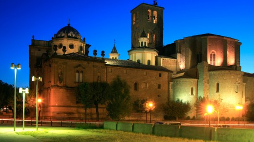 [GPX] Concurso de vueltas de una semana (16/02 - 06/03) Solso004-Catedral-de-Solsona-520x292