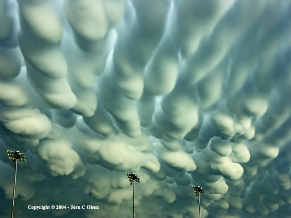 Un nuage en rouleau rare a Warrnambool, Australie Photo%20insolite%20aout%202008