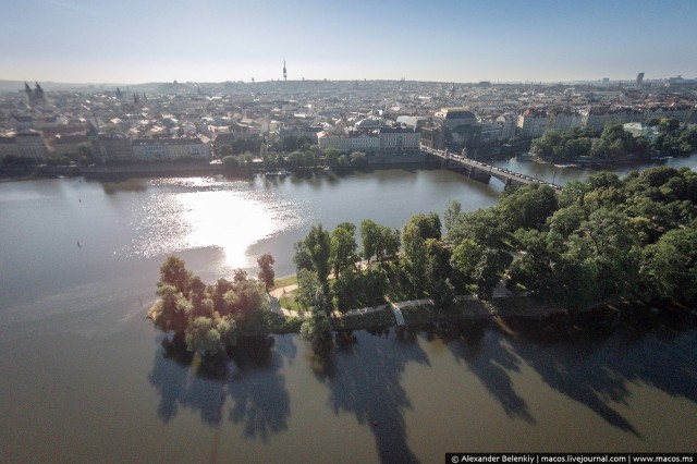 Vista aérea de Praga 1240-640x426