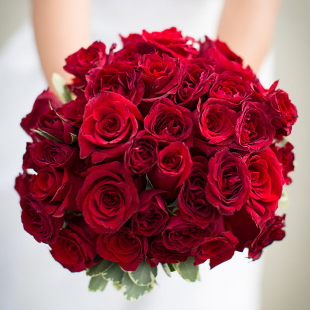 بستان ورد المصــــــــراوية - صفحة 54 Red-Wedding-Flowers-623x623