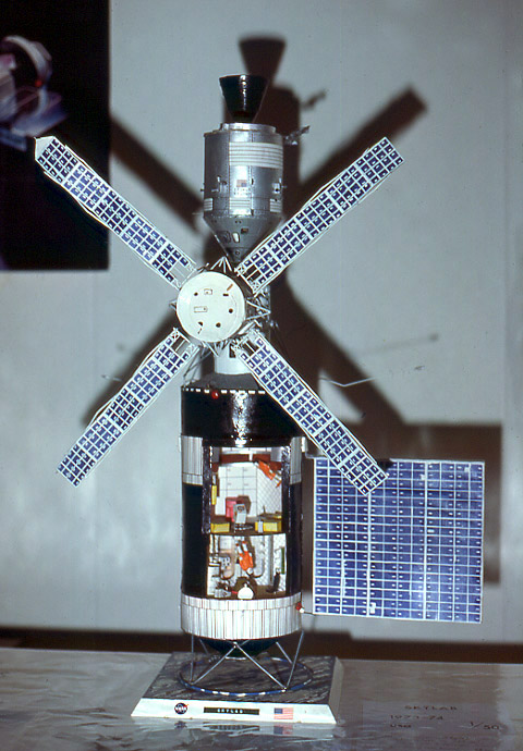 (Maquettes) Tiangong 1 - Shenzhou 9 Skylab_b