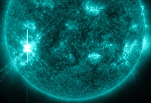 #Space Weather Forecasts - ESTUDIO DEL SOL Y LA #MAGNETOSFERA , #ASTRONOMÍA - Página 4 X3_strip