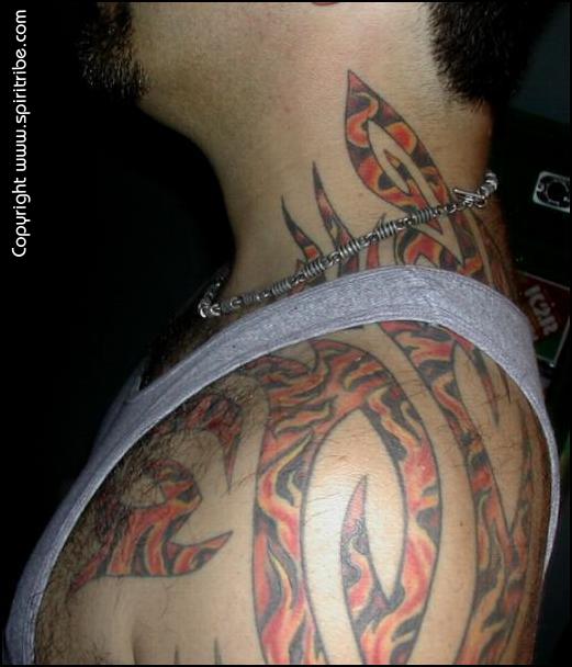 Tatouages des 4 GUYS !!!! Hammerock-MHtat03