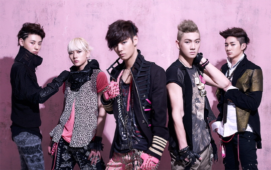 NU'EST (뉴이스트)  PP12030800019